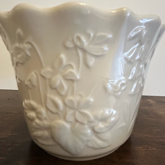 Lenox Masterpiece collection small cache pot - Picture 2 of 7